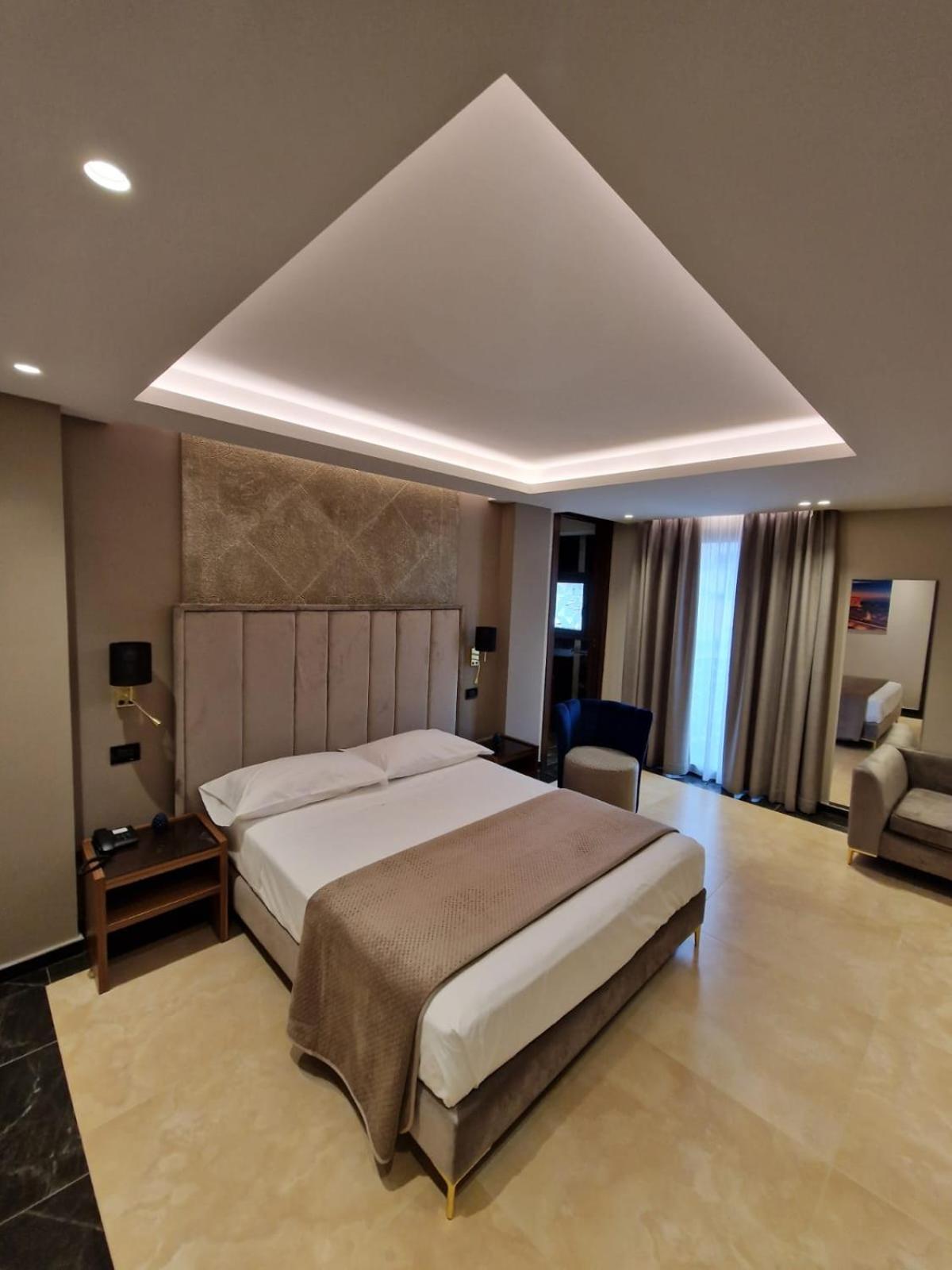 Beatus Suites And Rooms B&B Canicatti Exterior photo
