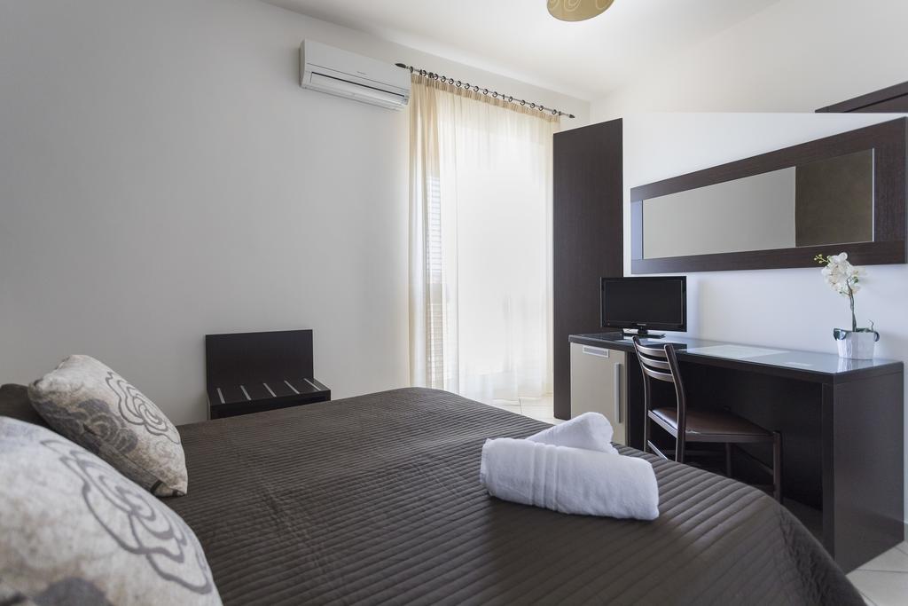 Beatus Suites And Rooms B&B Canicatti Exterior photo